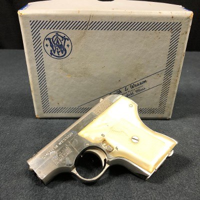 SMITH & WESSON 61-3 .22 LR