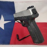 SMITH & WESSON SD9 VE 9MM LUGER (9x19 PARA) - 3 of 3