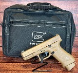 GLOCK G19X, 19X Coyote With Glock Two Pistol Range Bag 9MM LUGER (9x19 PARA)