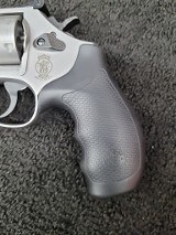 SMITH & WESSON MODEL 66-8 .357 MAG - 2 of 3