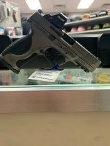 SMITH & WESSON M&P9 M2.0 9MM LUGER (9X19 PARA)