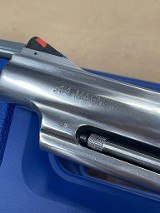 SMITH & WESSON 629-6.44 MAGNUM - 2 of 3