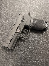 SIG SAUER P320 NITRON COMPACT 9MM LUGER (9X19 PARA) - 1 of 3