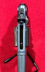 SMITH & WESSON 686 PLUS 3-5-7 MAGNUM SERIES .357 MAG - 3 of 3