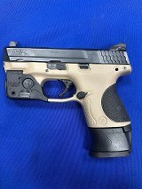 SMITH & WESSON M&P9C 9MM LUGER (9x19 PARA)