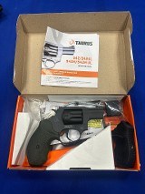 TAURUS 942M .22 WMR - 2 of 3