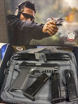 KIMBER KDS9C BLACK 9MM LUGER (9x19 PARA)