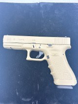 GLOCK G17 9MM LUGER (9x19 PARA)