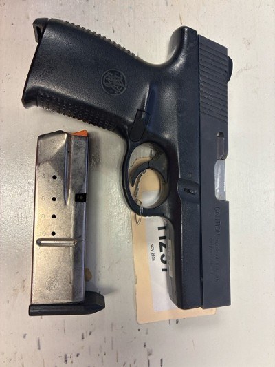 SMITH & WESSON SW 40C 40 Smith & Wesson