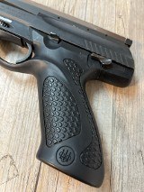 BERETTA U22 NEOS .22 CAL - 3 of 3