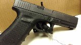GLOCK 22 GEN 4 40 Smith & Wesson - 2 of 3