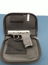 SMITH & WESSON BODYGUARD .380 ACP