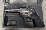RUGER NEW MODEL SUPER BLACKHAWK .44 MAGNUM - 1 of 3