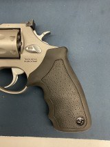 TAURUS 66 357 Mag .357 MAG - 2 of 3