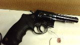 TAURUS 82 SECURITY .38 SPL - 2 of 2