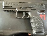 HECKLER & KOCH VP40 .40 S&W