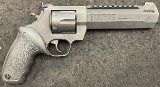 TAURUS RAGING HUNTER .44 MAGNUM - 2 of 2
