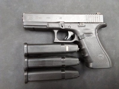GLOCK G22Gen 4 .40 CALIBER