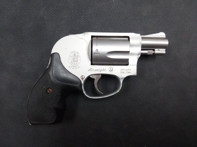 SMITH & WESSON 638-3 .38 SPL