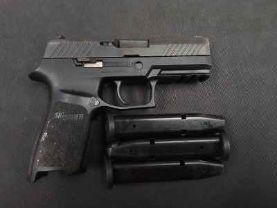 SIG SAUER P320 9MM LUGER (9x19 PARA)