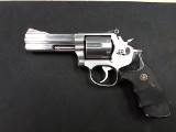 SMITH & WESSON 686 .357 MAG - 2 of 2