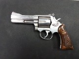 SMITH & WESSON 686 .357 MAG - 2 of 2