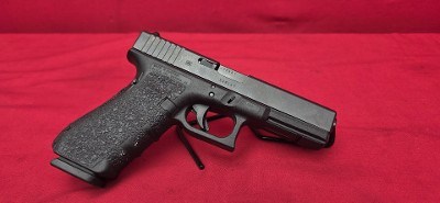GLOCK G22 GEN 4 .40 S&W