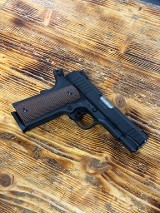 TAURUS 1911 COMMANDER .45 ACP