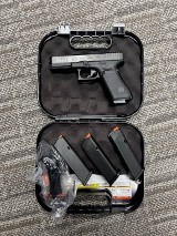 GLOCK 17 GEN 5 9MM LUGER (9X19 PARA) - 2 of 2