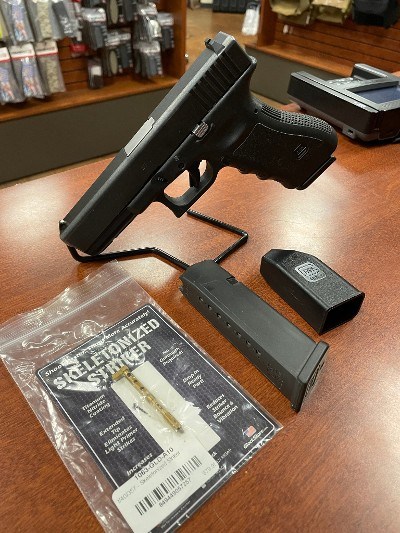 GLOCK GLOCK 22 9MM LUGER (9x19 PARA)