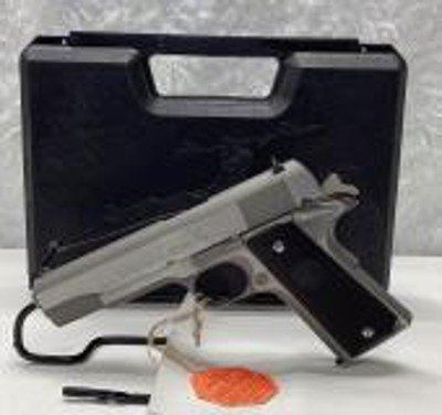 COLT 1911 GOVERNMENT .45 ACP