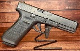 GLOCK 17, G17 Gen 5 9MM LUGER (9x19 PARA) - 2 of 3