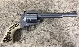 RUGER NEW MODEL SUPER BLACKHAWK .44 MAGNUM