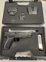 SPRINGFIELD ARMORY XD TACTICAL .40 S&W