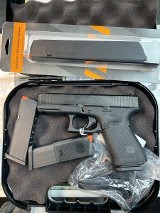 GLOCK 19 GEN 5 (PA195S203) 9MM LUGER (9x19 PARA)