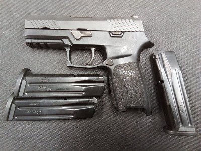 SIG SAUER P320 9MM LUGER (9x19 PARA)