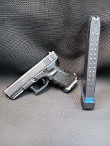 GLOCK G23 GEN 4 .40 CALIBER - 3 of 3