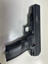 HI-POINT JCP-40 40 Smith & Wesson - 2 of 2