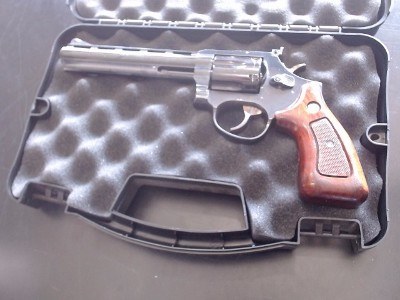 TAURUS 689 BLUE .357 MAG