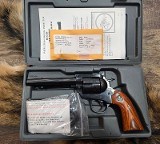 RUGER NEW MODEL BLACKHAWK BISLEY .44 S&W SPECIAL - 1 of 3