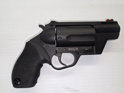 TAURUS JUDGE .45 LC/.410 GA