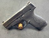 SMITH & WESSON M&P 40 SHIELD .40 S&W - 2 of 3