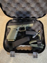 GLOCK G23 GEN 4 .40 S&W - 3 of 3
