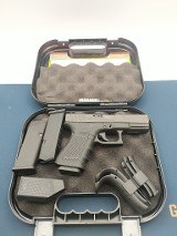 GLOCK G23 GEN 4 .40 S&W - 1 of 3
