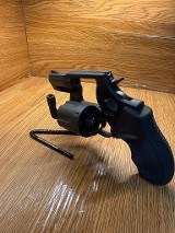 TAURUS 656 ul .38 SPL - 1 of 3