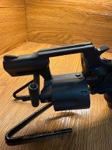 TAURUS 656 ul .38 SPL - 2 of 3