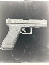GLOCK 22 .40 S&W - 2 of 3