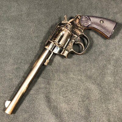 COLT new service .38-40 WIN