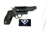 TAURUS THE JUDGE .45 lc/.45 acp/.410 bore - 2 of 3