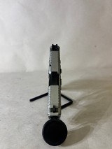 SMITH & WESSON BODYGUARD 2.0 .380 ACP - 2 of 3